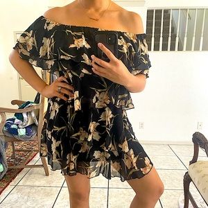 ✨forever 21 dress ruffles✨size M (NWT)